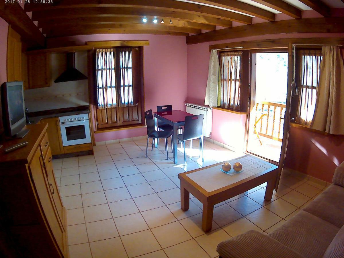 Apartamentos Casa Celia 라베가 외부 사진