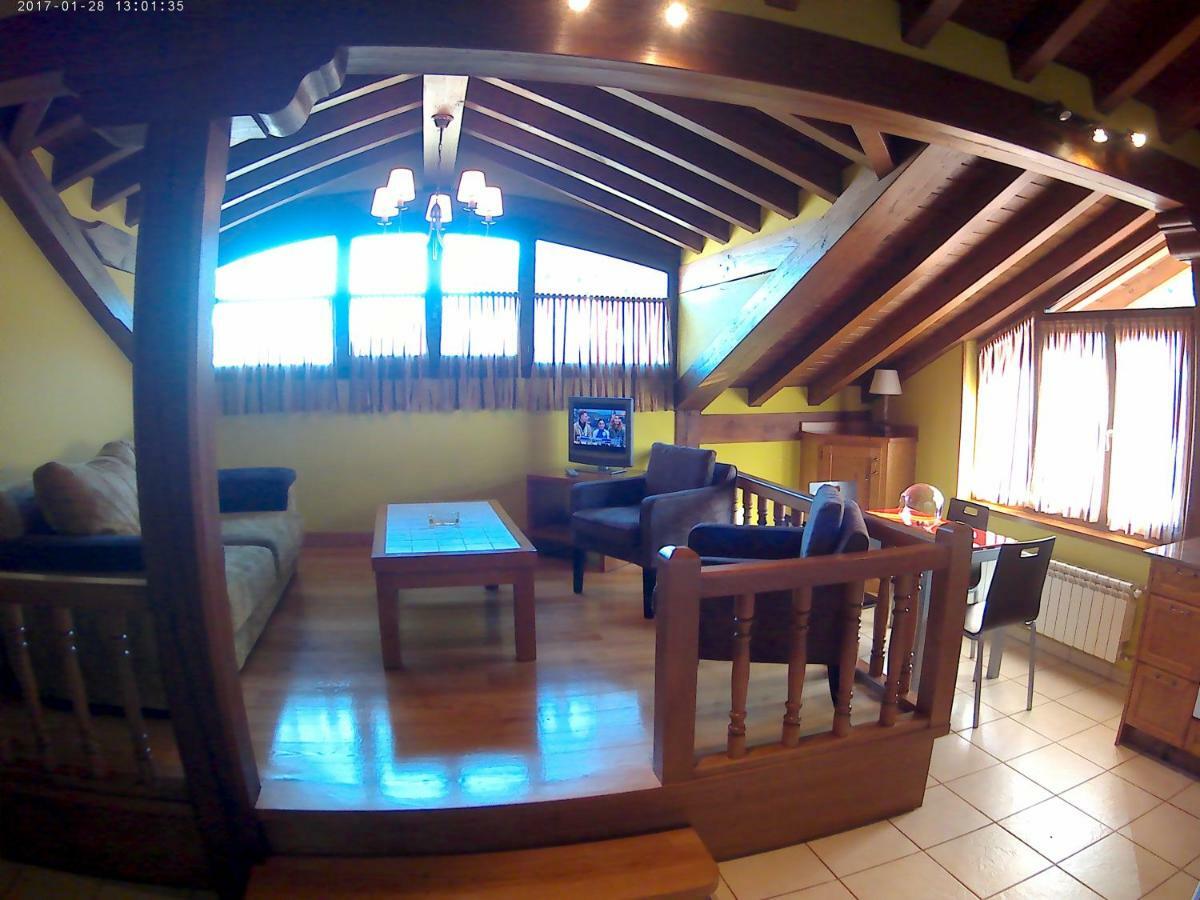 Apartamentos Casa Celia 라베가 외부 사진