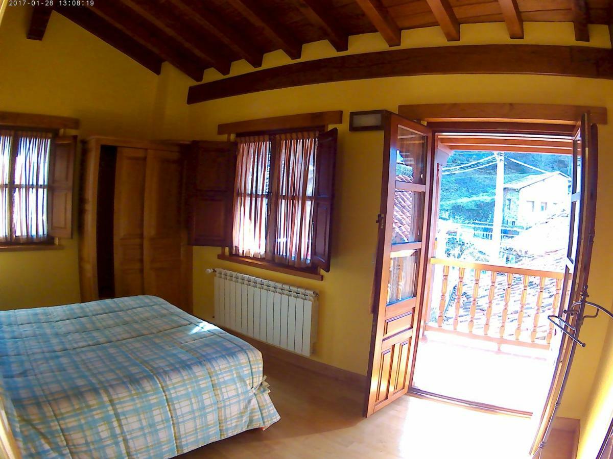 Apartamentos Casa Celia 라베가 외부 사진
